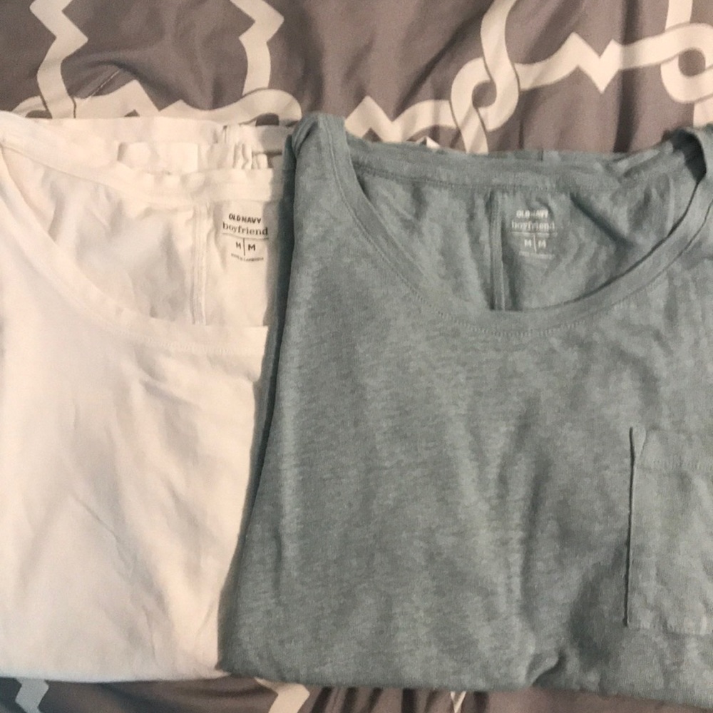 Lot of 2 super soft boyfriend T-shirt’s